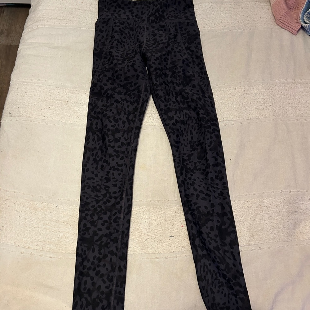 Old Navy Active High-Rise Leggings
